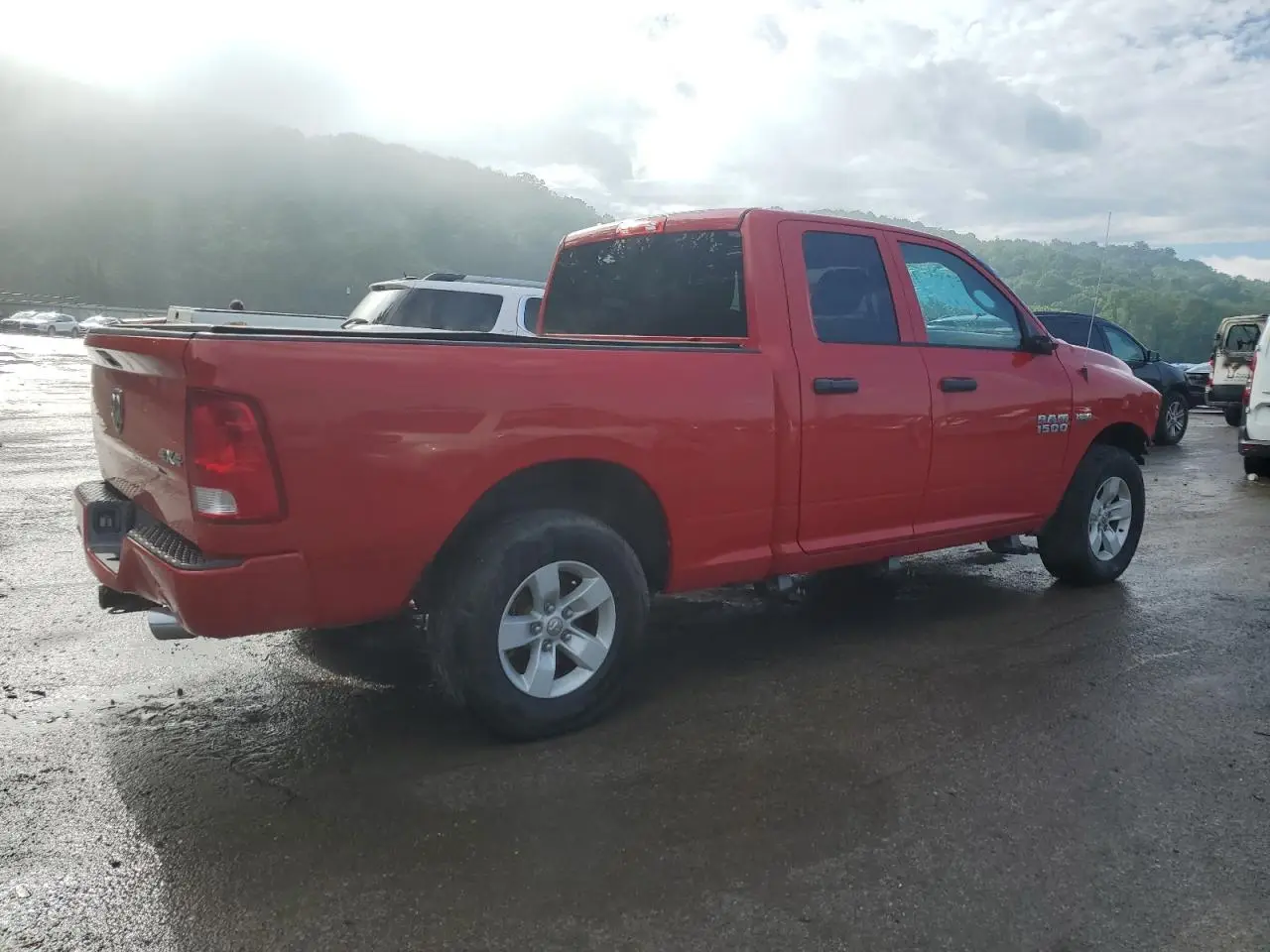 1C6RR7FT2GS204215 RAM 1500 2016 RED Photo 6
