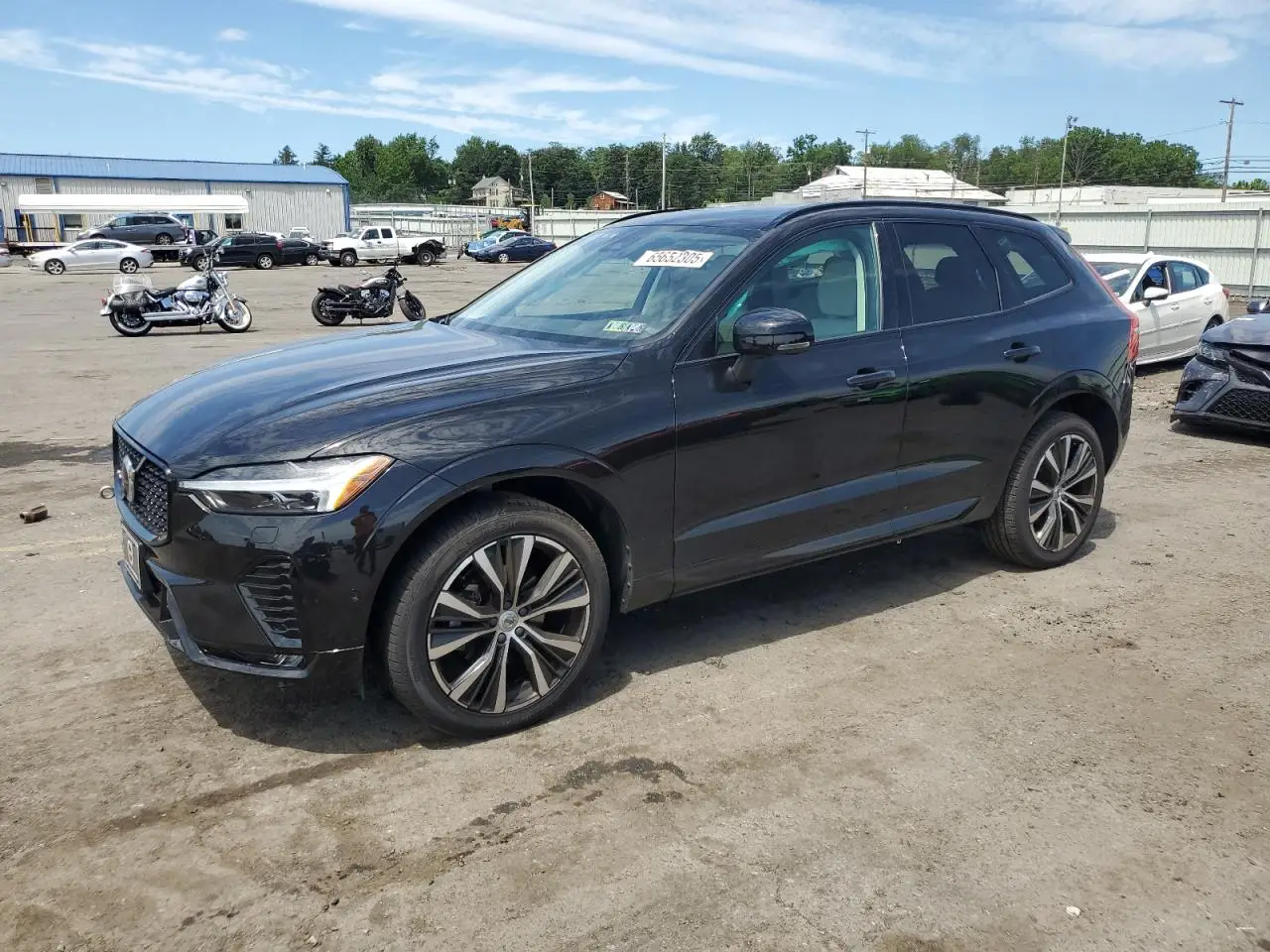2023 VOLVO XC60 PLUS
